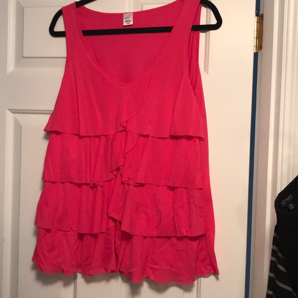 Tiered tank top